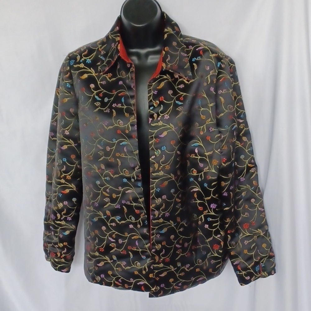 Vintage Reversible 100% Silk Asian Day Jacket, black & gold floral and Red revrs